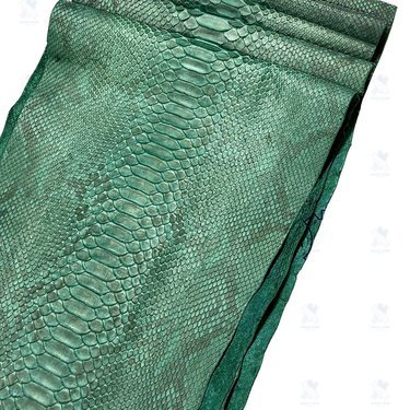 PREMIUM DYED RETICULATED PYTHON SKIN – REGAL EMERALD GREEN